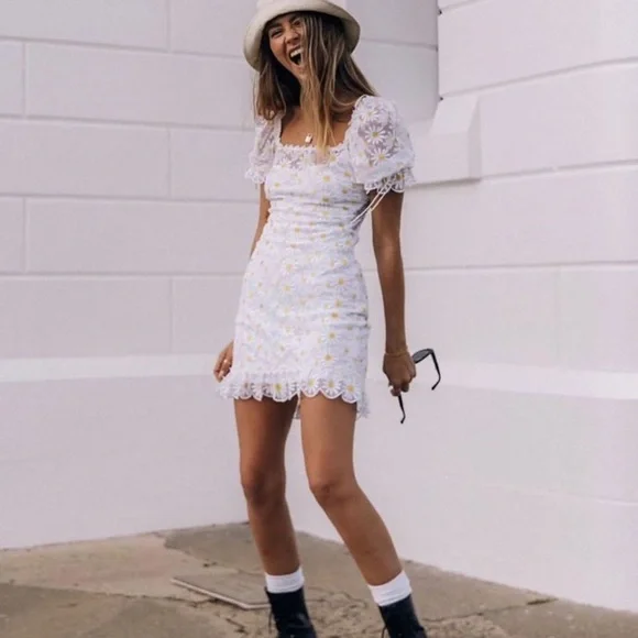 For Love And Lemons Brulee Daisy Mini Dress - Picture 5 of 10